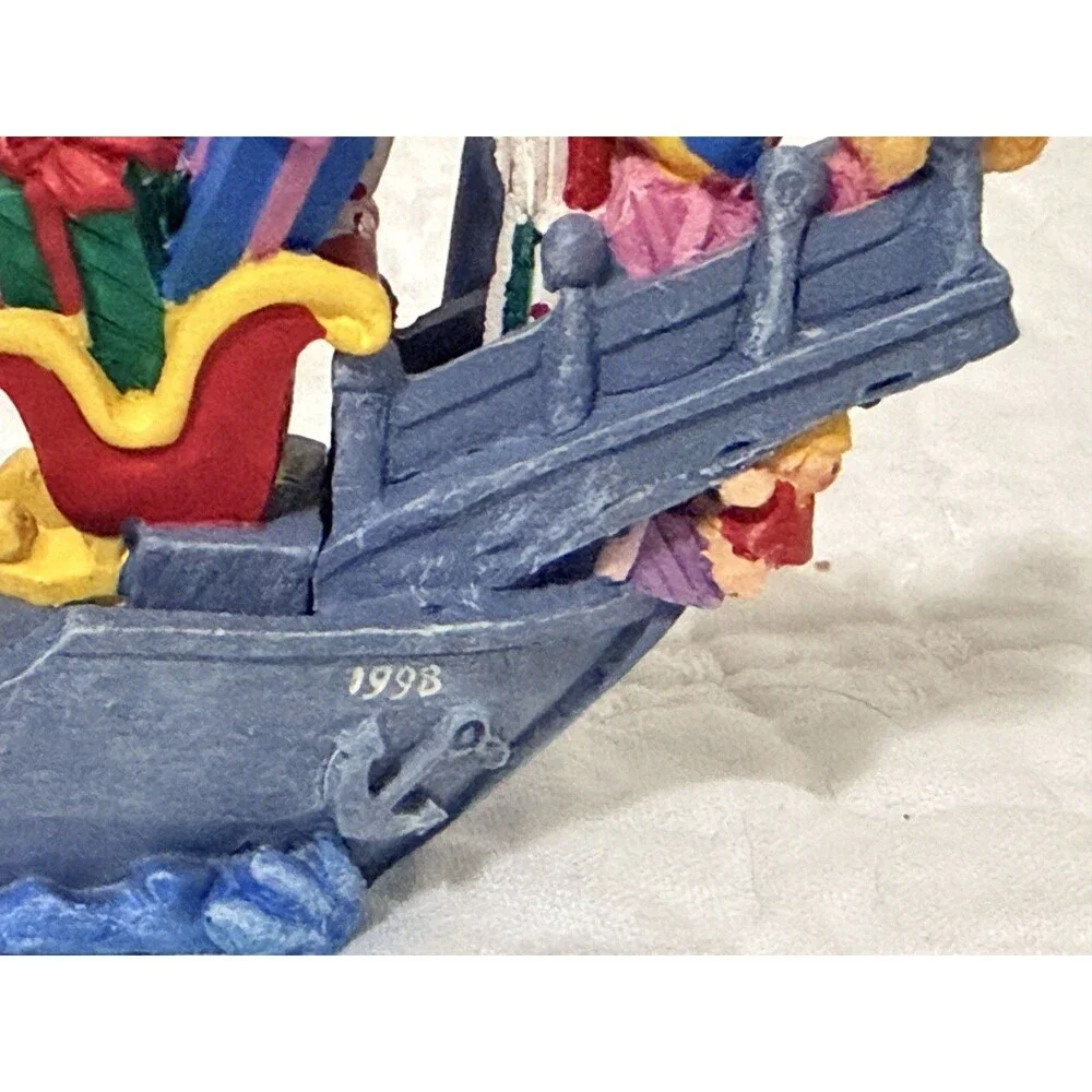 Vintage Carlton Cards AG 1998 USS SANTA Military Navy Holiday Ornament